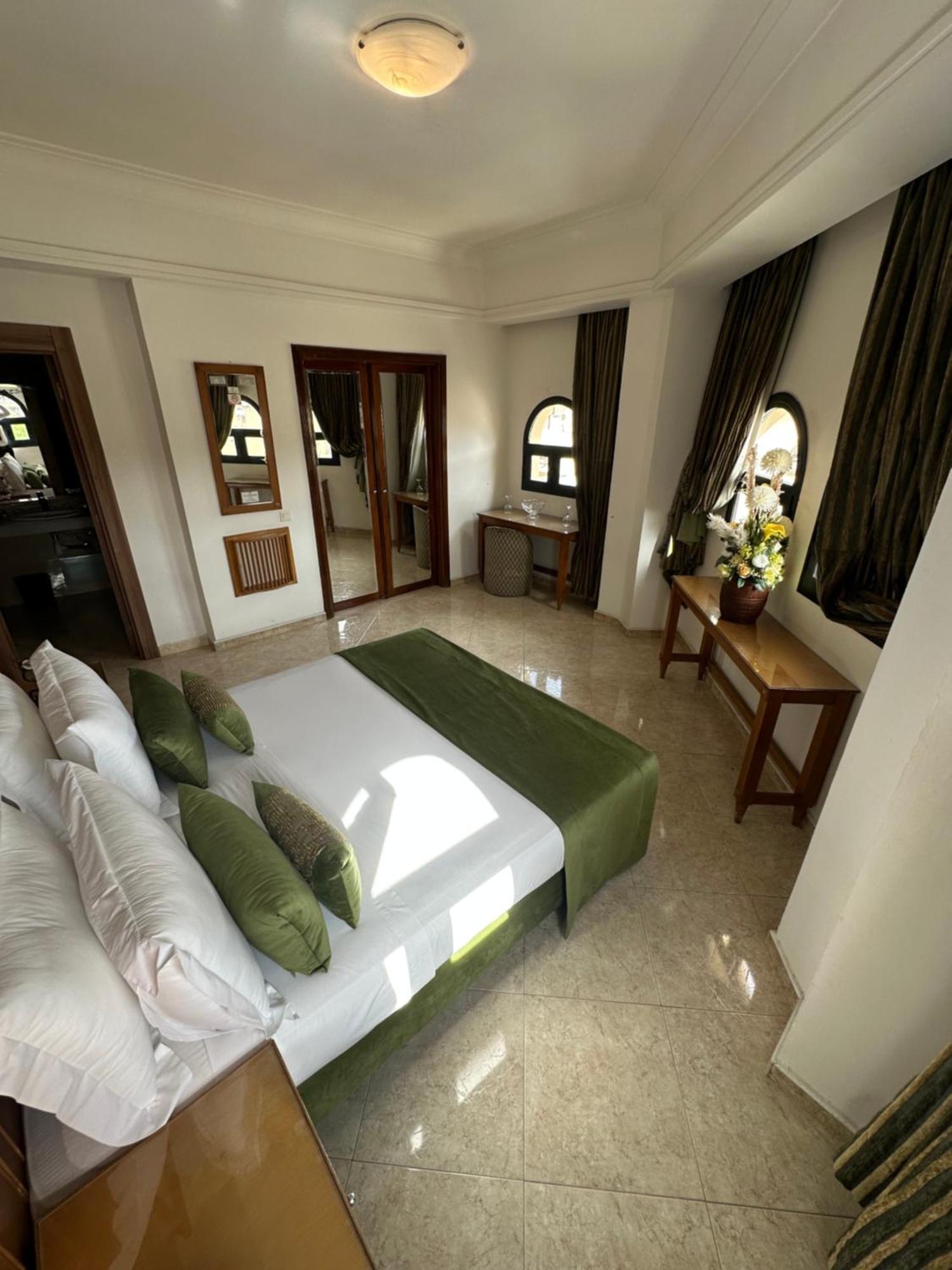 Senior Suite (2 Volwassenen)